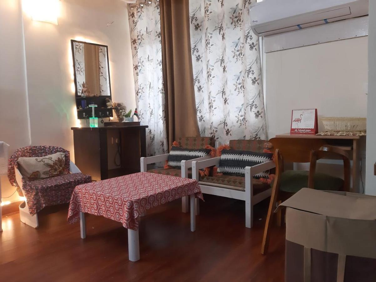 Awasthi Kozi Stays B&B - Closest To Vfs New Delhi Ngoại thất bức ảnh